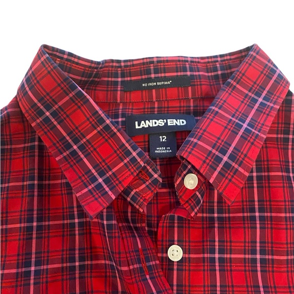 NWOT Women’s long sleeve button down plaid shirt - Picture 2 of 4